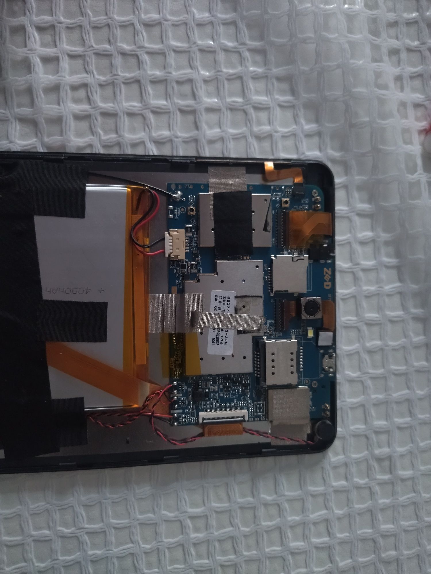 Планшет BQ 8077l