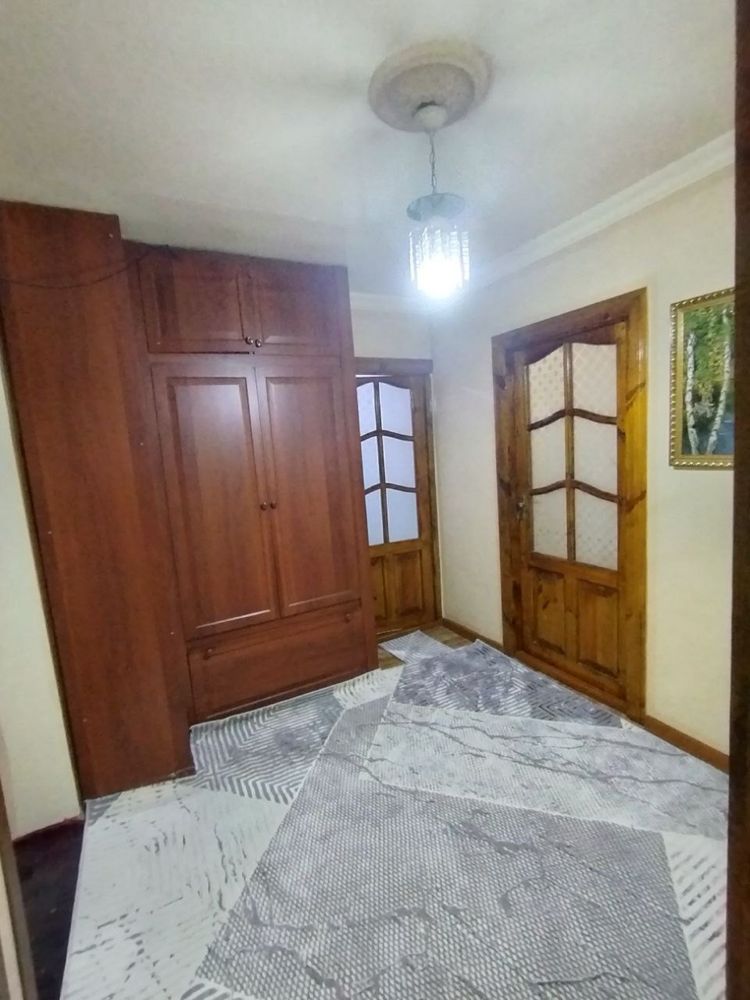 3xonali uy ijaraga beriladi