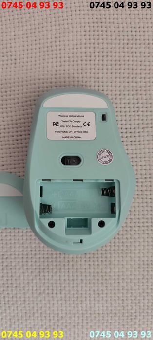 mouse wireless nou sigilat nu include baterii AAA