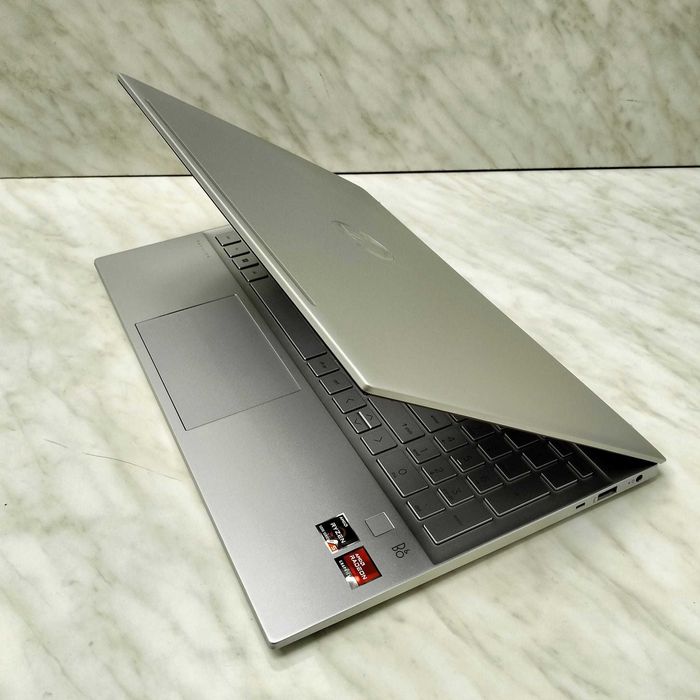 Laptop HP Pavilion 15 MD Ryzen 5 5625U 15.6" Full HD 16GB 512SSD 29104