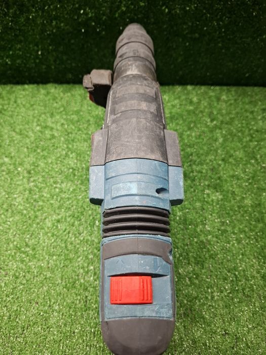 Безчетков перфоратор на Bosch GBH 18V-26 F