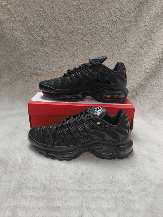Air Max Plus Black