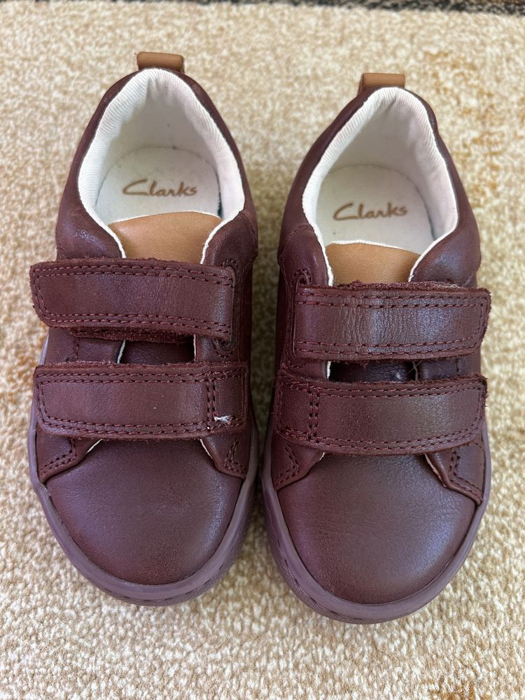 Ghete Clarks, din piele