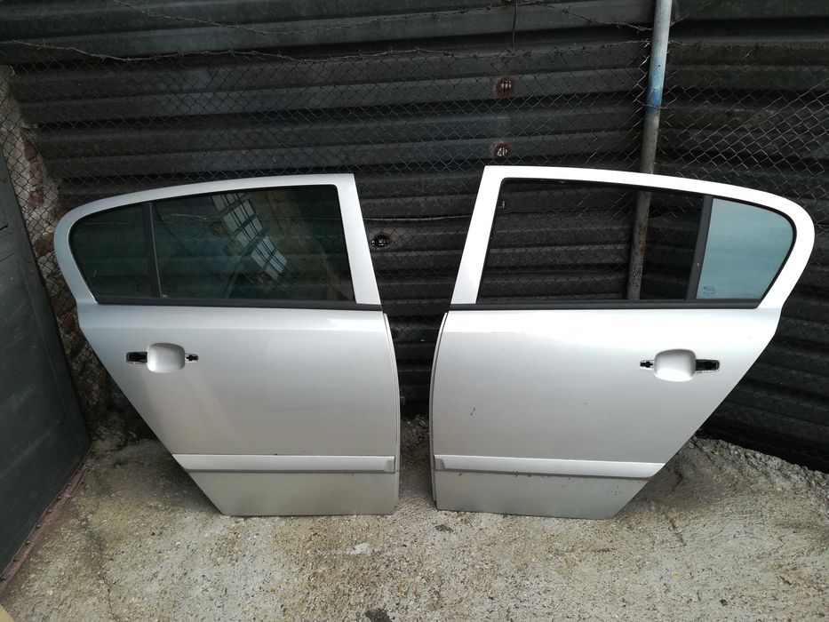 Врати/ стъкла Opel Astra H