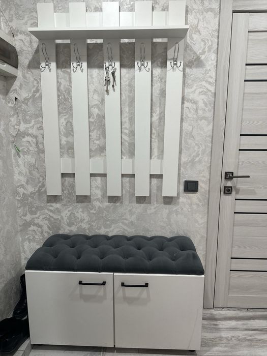 Продам мебель в прихожую