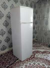 Срочно продаётся холодильник снайги в отличном состоянии и заводской