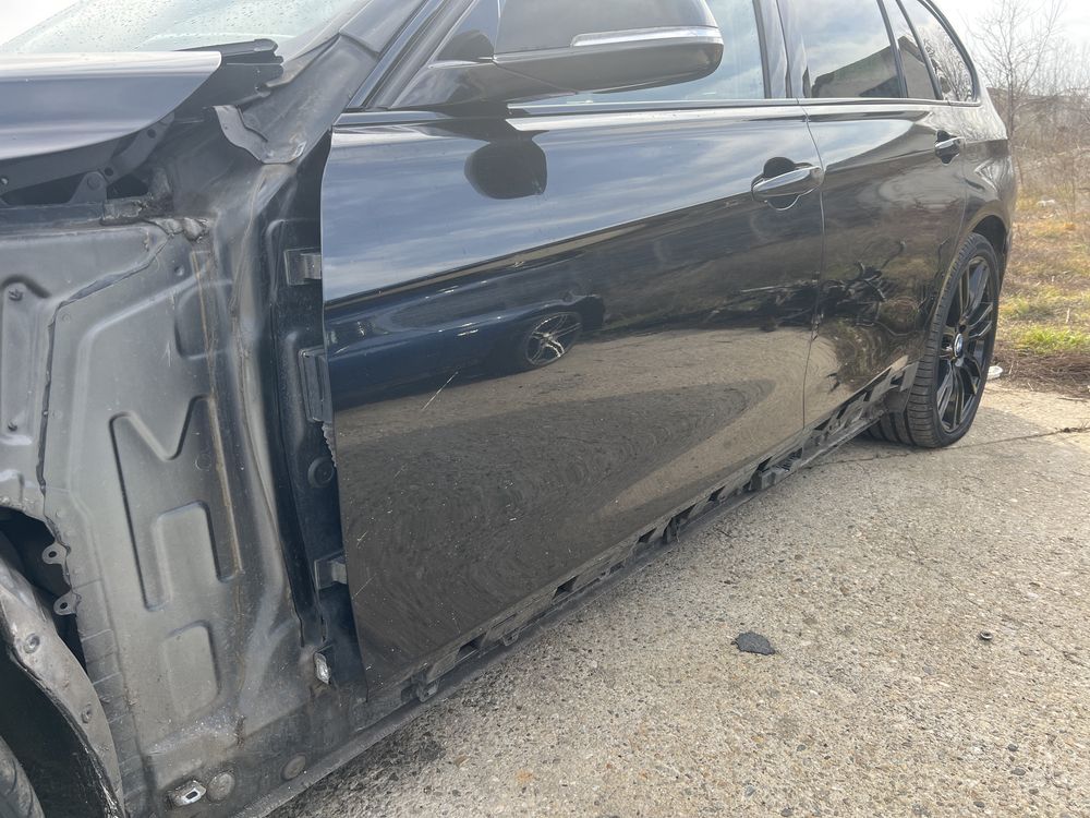 Usa fata spate bmw f30 f31 blacksaphirre metallic 475