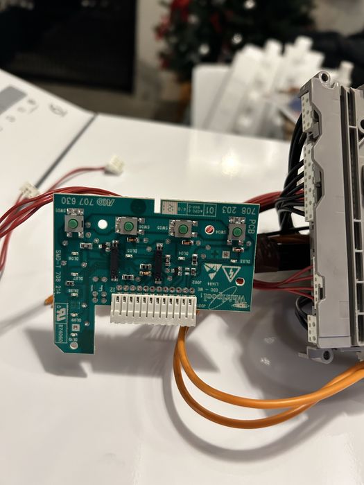 Motor, curea si placa de baza Whirlpool AWE 6516