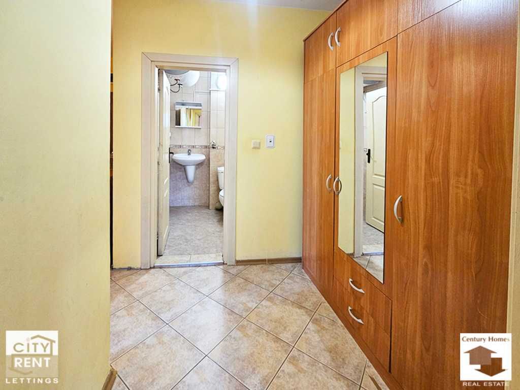 104954 ЕКСКЛУЗИВНО! Обзаведен тристаен апартамент в кв. Колю Фичето