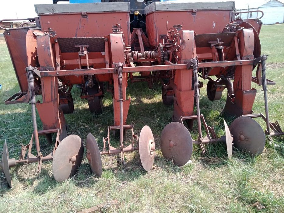 Картофелесажалка