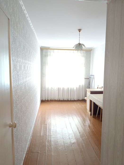 Продам 2 х комн., квар. 3-23-2 этаж.