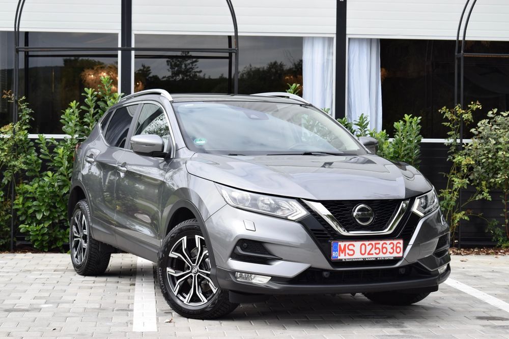 Nissan Qashqai |Tekna|4x4|Navi|Panoramic|Led|Euro6