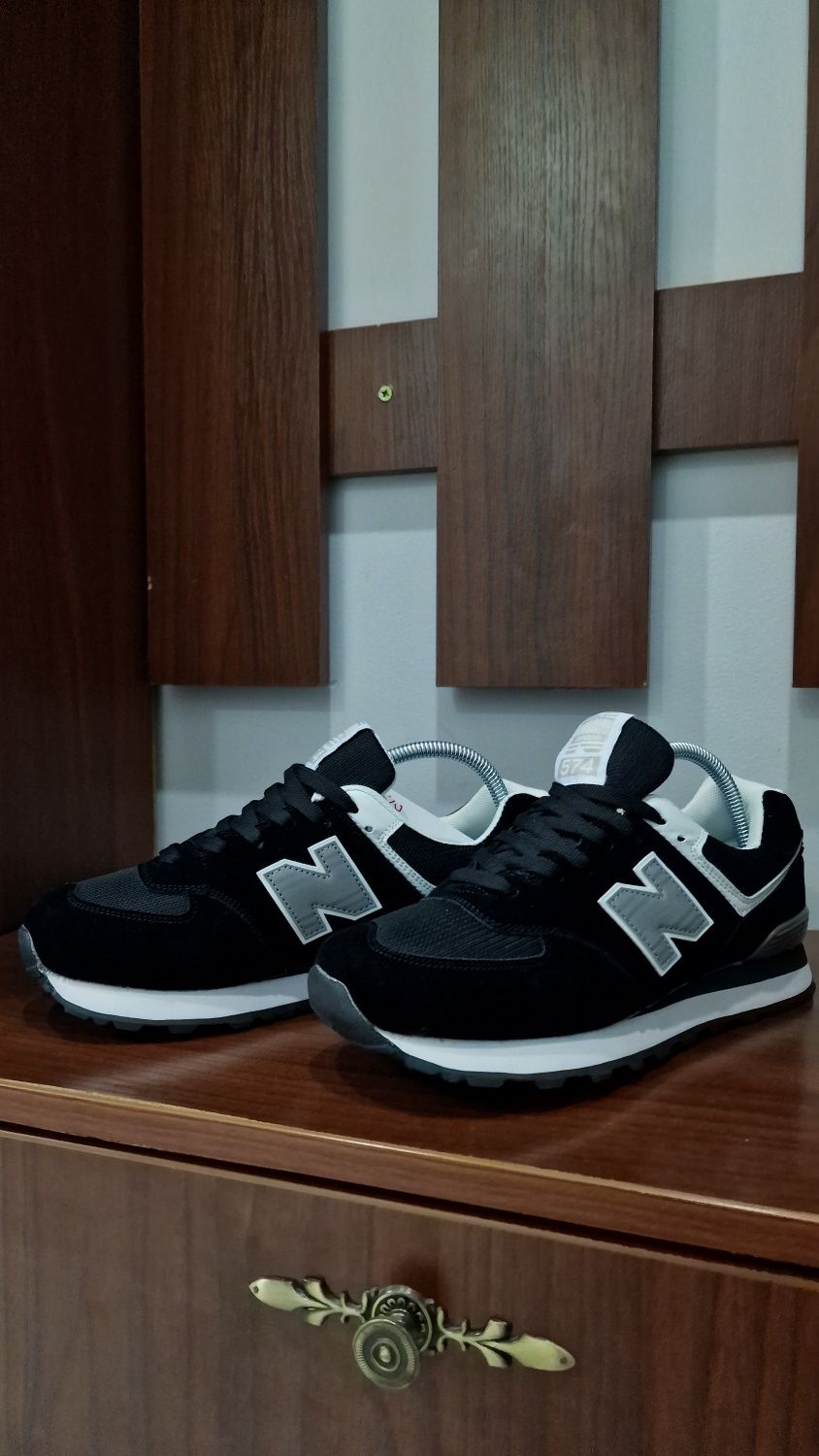 Кроссовки New Balance 574. 41 р.