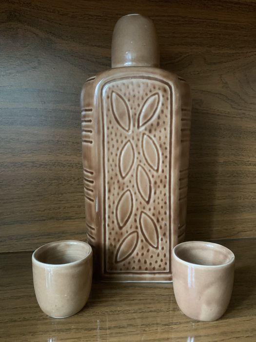 Графины со стопками, керамика, советских времен