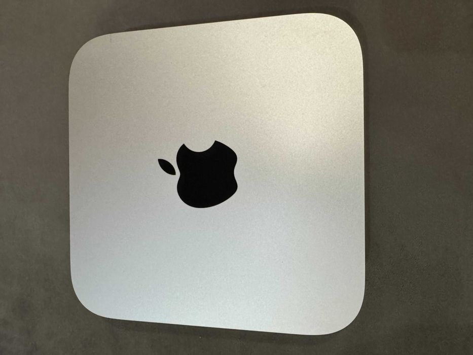 Mac Mini, M1, 16gb RAM, 256 SSD