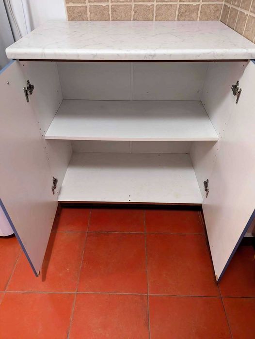 кухненски шкафове 50 см