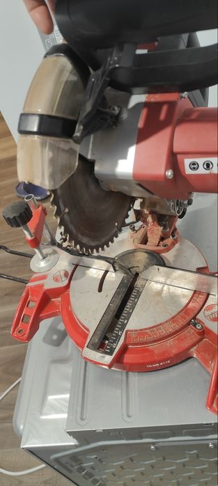 Fierăstrău circular basculant Einhell