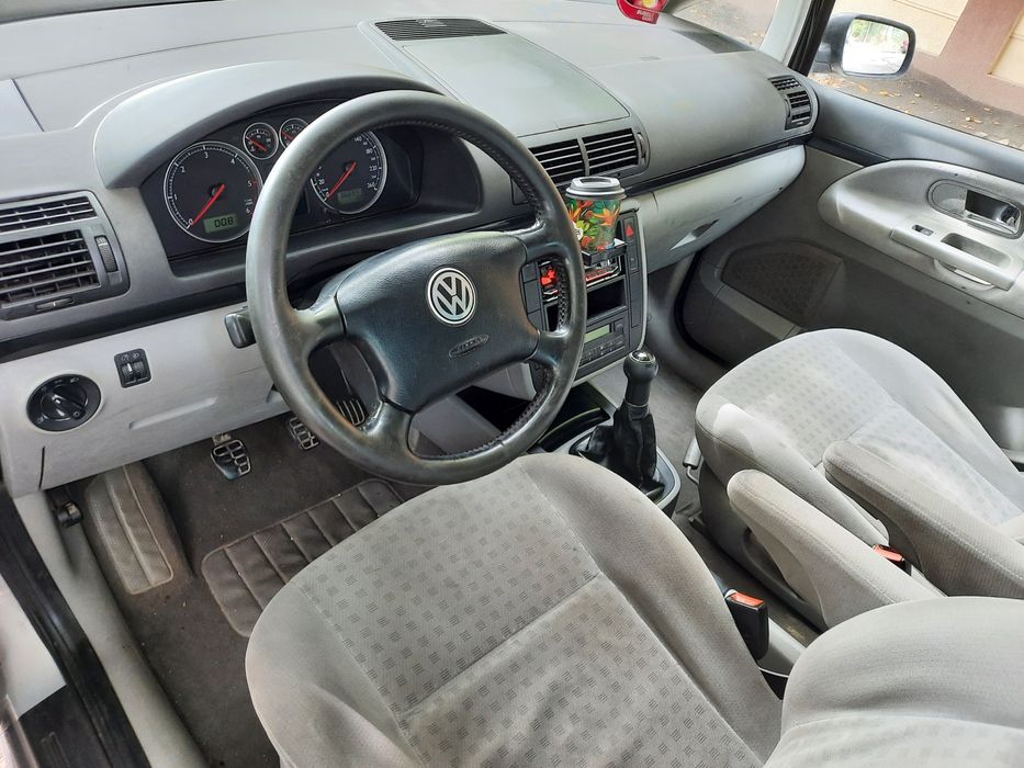 Vand VW SHARAN 1.9D, 6 trepte la SUPER PRET!!