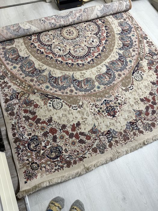 Продам ковер Vavilon