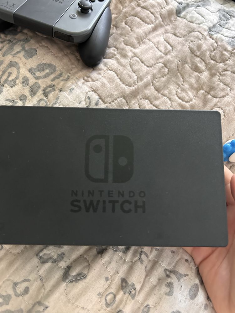 Nintendo switch  folosit de 6 ori