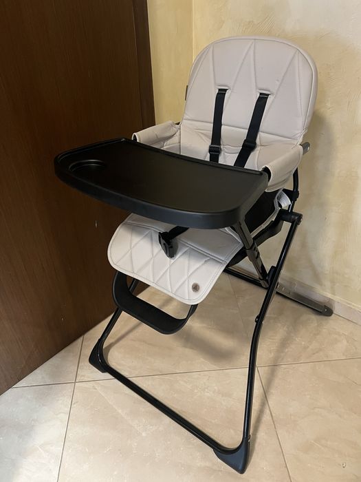 TOPMARK NL стол за хранене