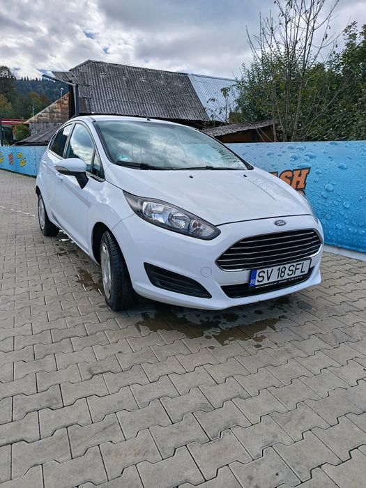 Ford fiesta 2013  95000km 1,3benzina euro5