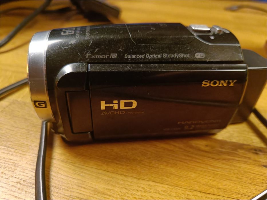 Sony HDR CX625 видеокамера