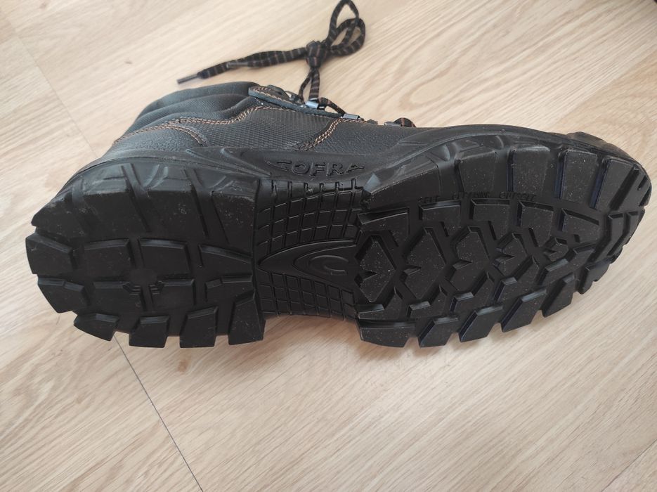 Работни обувки - чисто нови