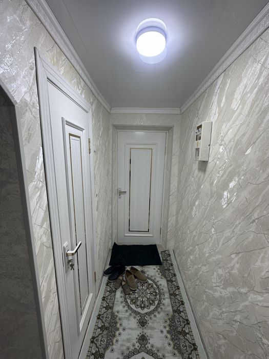 2xonali kvartira srochna sotiladi yo’l yoqada joylashgan