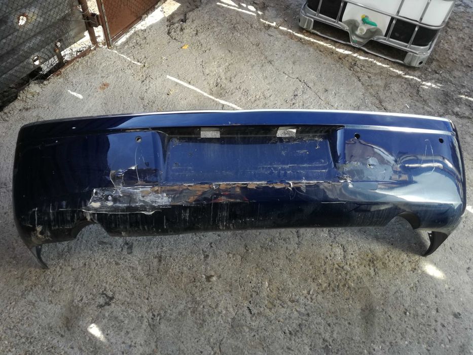 Chrysler 300c/ Крайслер 300Ц задна броня/ основа/ греда