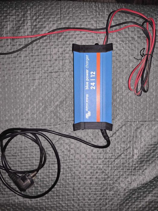 Victron incarcator din retea blue power charger 24/12