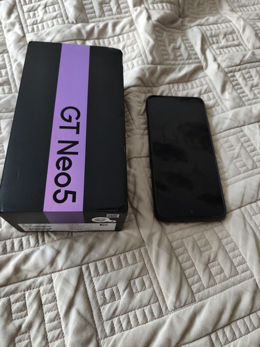 Продам Realme GT Neo 5 б/у (без обмена)