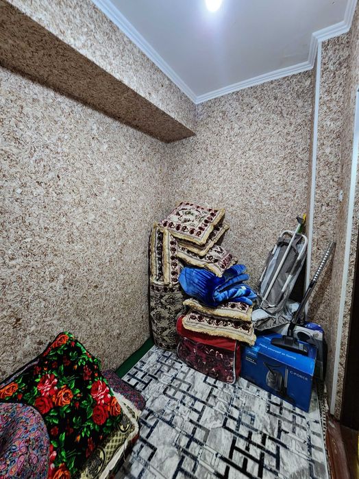 Срочно! Юнусабад, 2 кв., дом 25, квартира.111, 3 этаж., 1-комн.