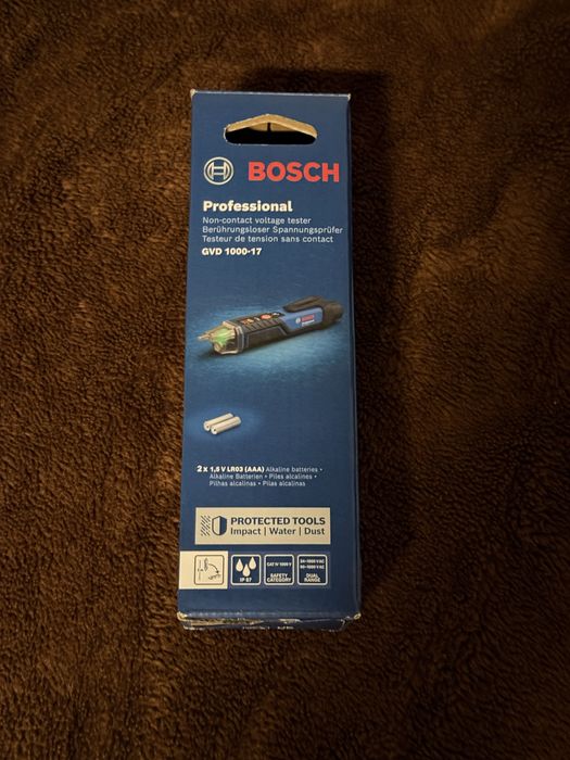 Tester de tensiune fără contact Bosch