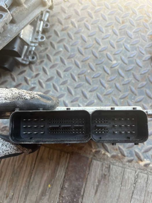 Компютър за двигател от Hyundai LoniQ 1.6i 203ks 2018г.