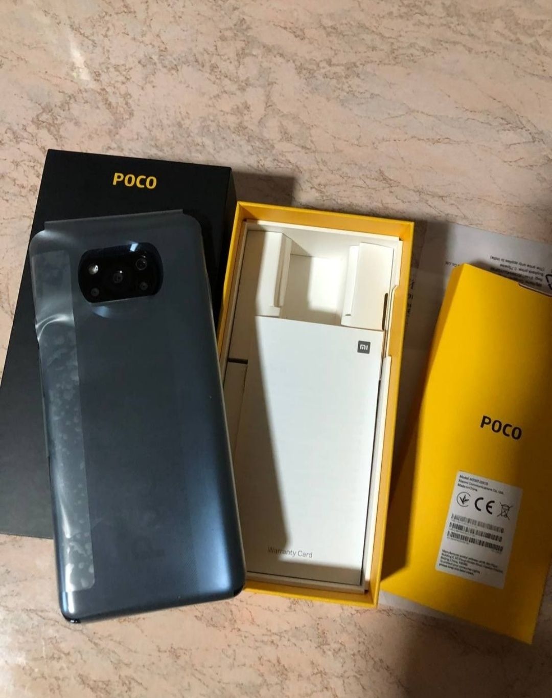 Poco x 3 Pro 8/256 GB 
Karobkadan ozim ochkanman umuman ay