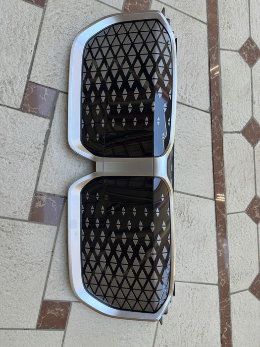 облисофка BMW IX 1