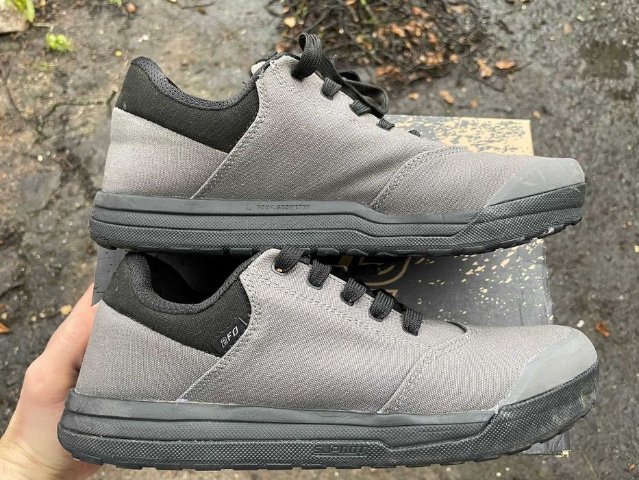 Adidași bicicletă Specialized 2FO Roost Canvas 44