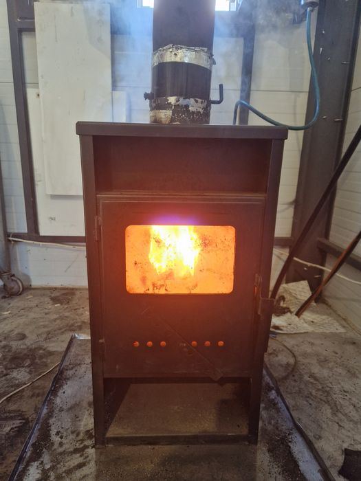 Vând sobe, arzatoare ulei