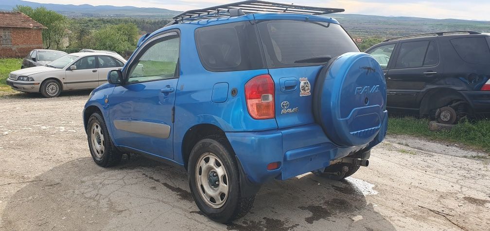 Тойота Рав 4 2.0vvti на части Toyota Rav 4 2.0vvti 150k.s na chasti