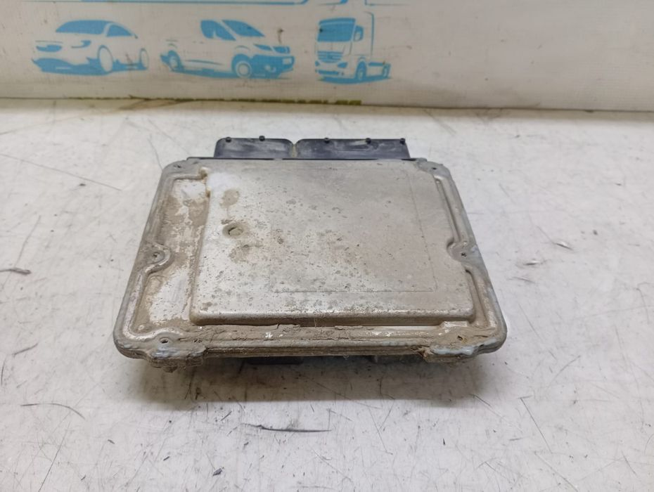 Calculator motor ECU Volkswagen Passat B6 (2005 - 2010) (1240) BLR