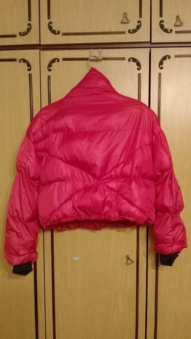 Червено шушляково яке