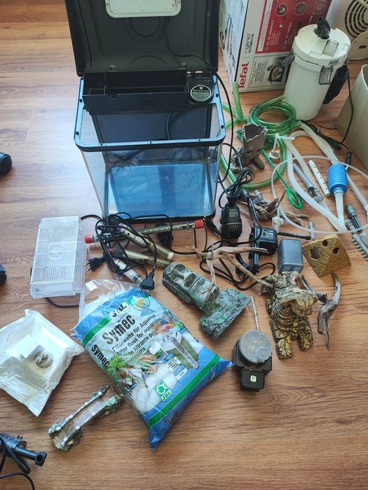 Аквариум Помпи Нагреватели Декорация Корени и др.