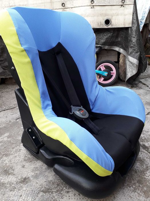 Vând scaun de mașină pentru copii