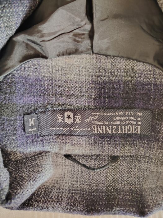 Scurtă damă Eight 2 Nine