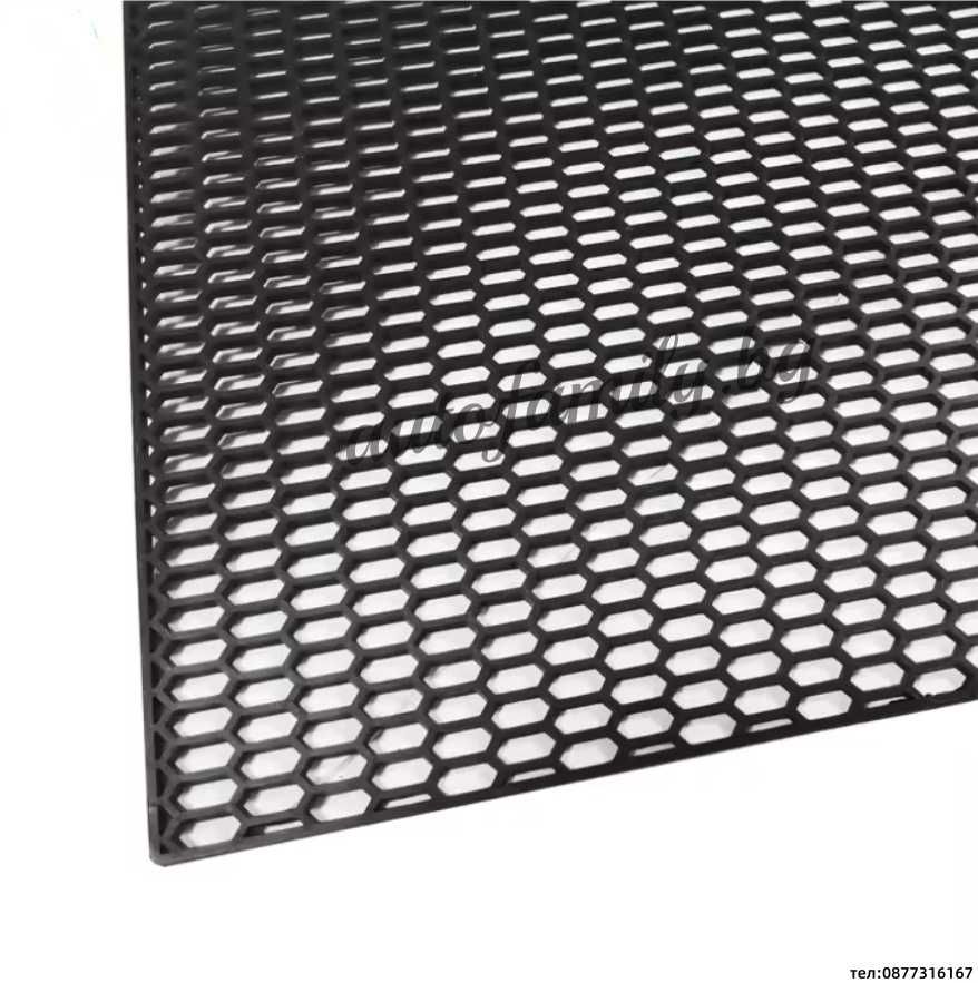 Pvc тунинг мрежа за броня Едра шарка 120х40см