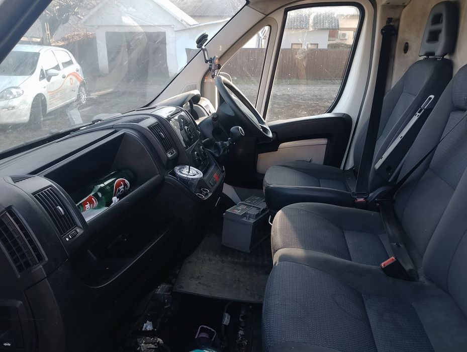 Dezmembrez Citroen Relay