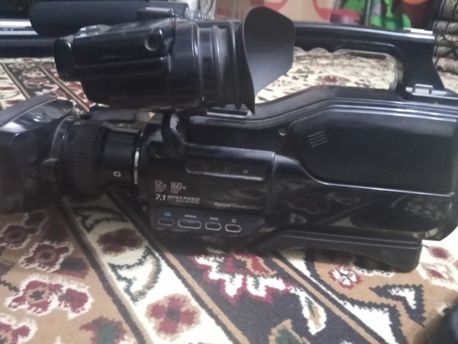 SONY 1500 Hd.   .