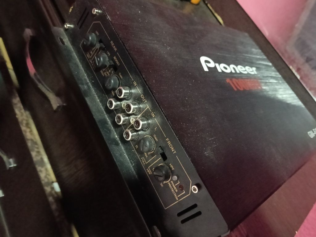 Sambufer JBL va usilitel pianer original