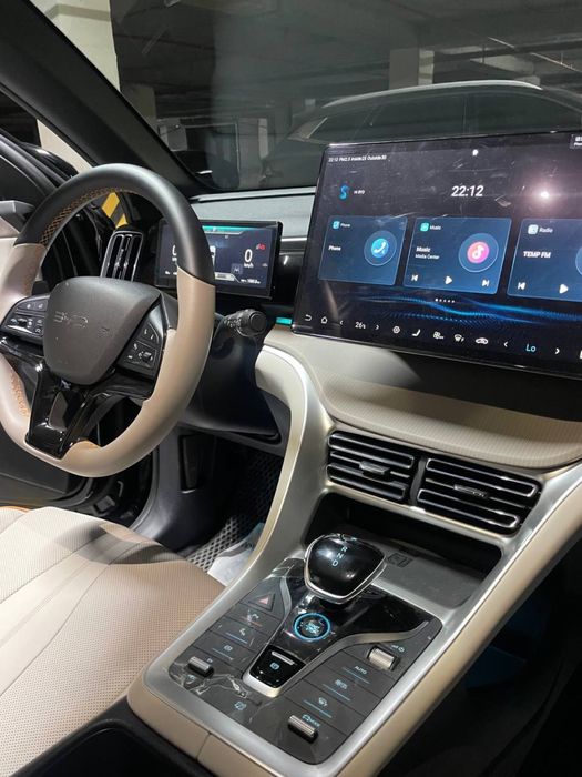 Продается машина byd song pro